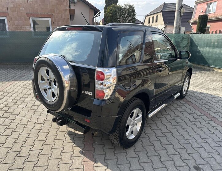 Suzuki Grand Vitara Hatchback 1,6 l 78 kw