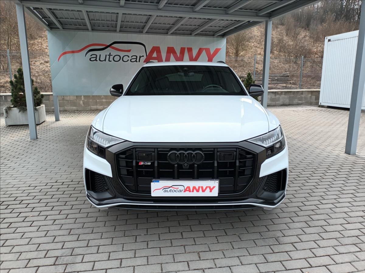 Audi SQ8 SUV / Terénní 4,0 l 320 kw
