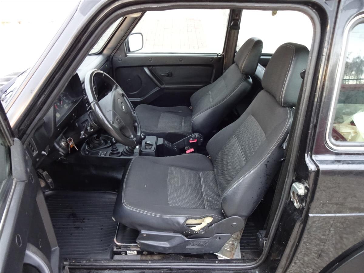 Lada Niva Kombi 1,7 l 61 kw