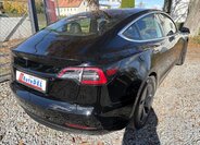 Tesla Model 3 7