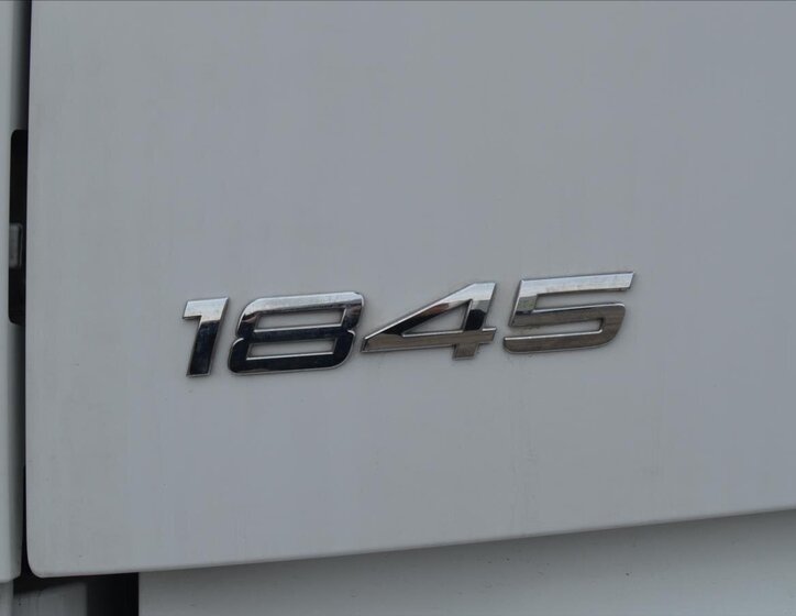 Mercedes-Benz Ostatní Ostatní 0,0 330 kw