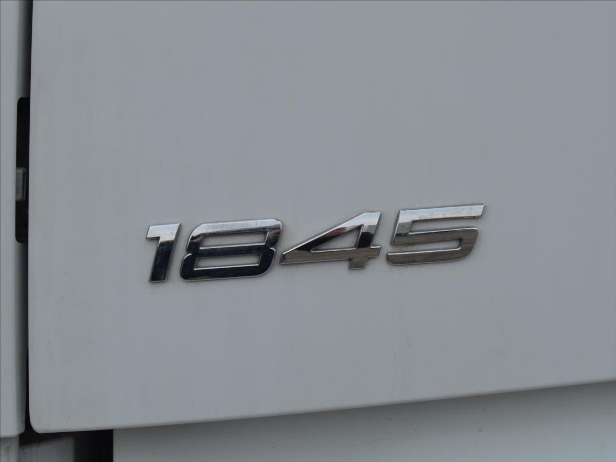 Mercedes-Benz Ostatní Ostatní 0,0 330 kw