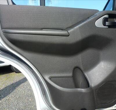 Nissan Pathfinder 16