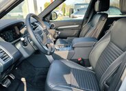 Land Rover Discovery 9