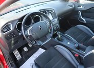 DS Automobiles DS4 Hatchback 1,6 l 88 kw