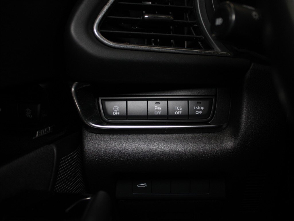 Mazda CX-30 SUV / Terénní 2,0 l 137 kw