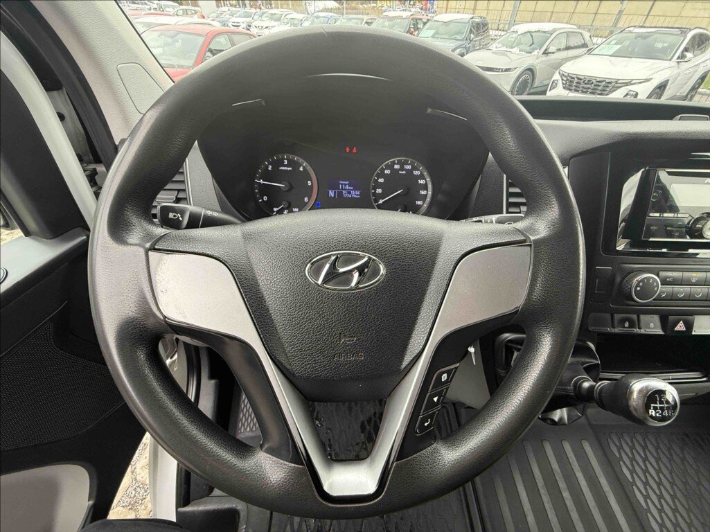 Hyundai H 350