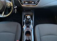 Toyota Corolla Sedan / Limuzína 1,5 l 92 kw