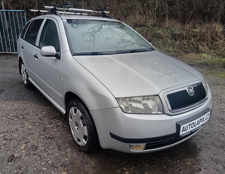 Škoda Fabia 15
