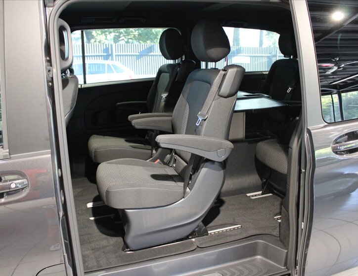 Mercedes-Benz Třídy V MPV 2,0 l 174 kw