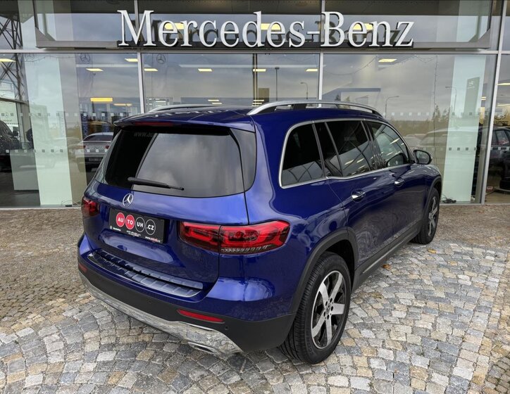 Mercedes-Benz GLB SUV 1,3 l 120 kw