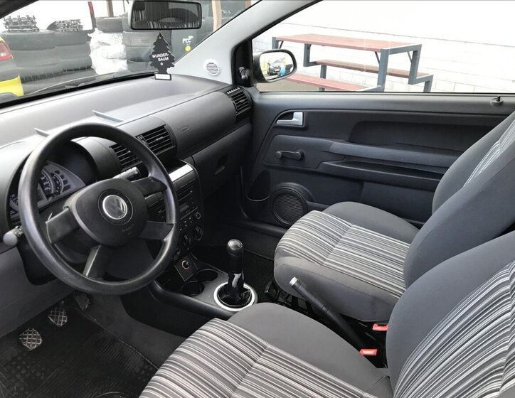 Volkswagen Fox Hatchback 1,2 l 40 kw