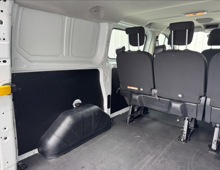 Ford Transit Custom Kombi 2,0 l 96 kw