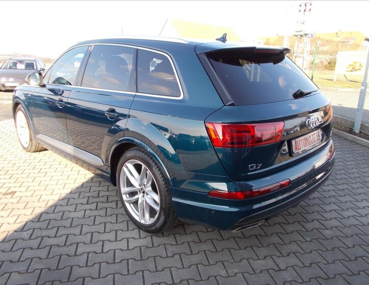 Audi Q7 SUV 3,0 l 160 kw