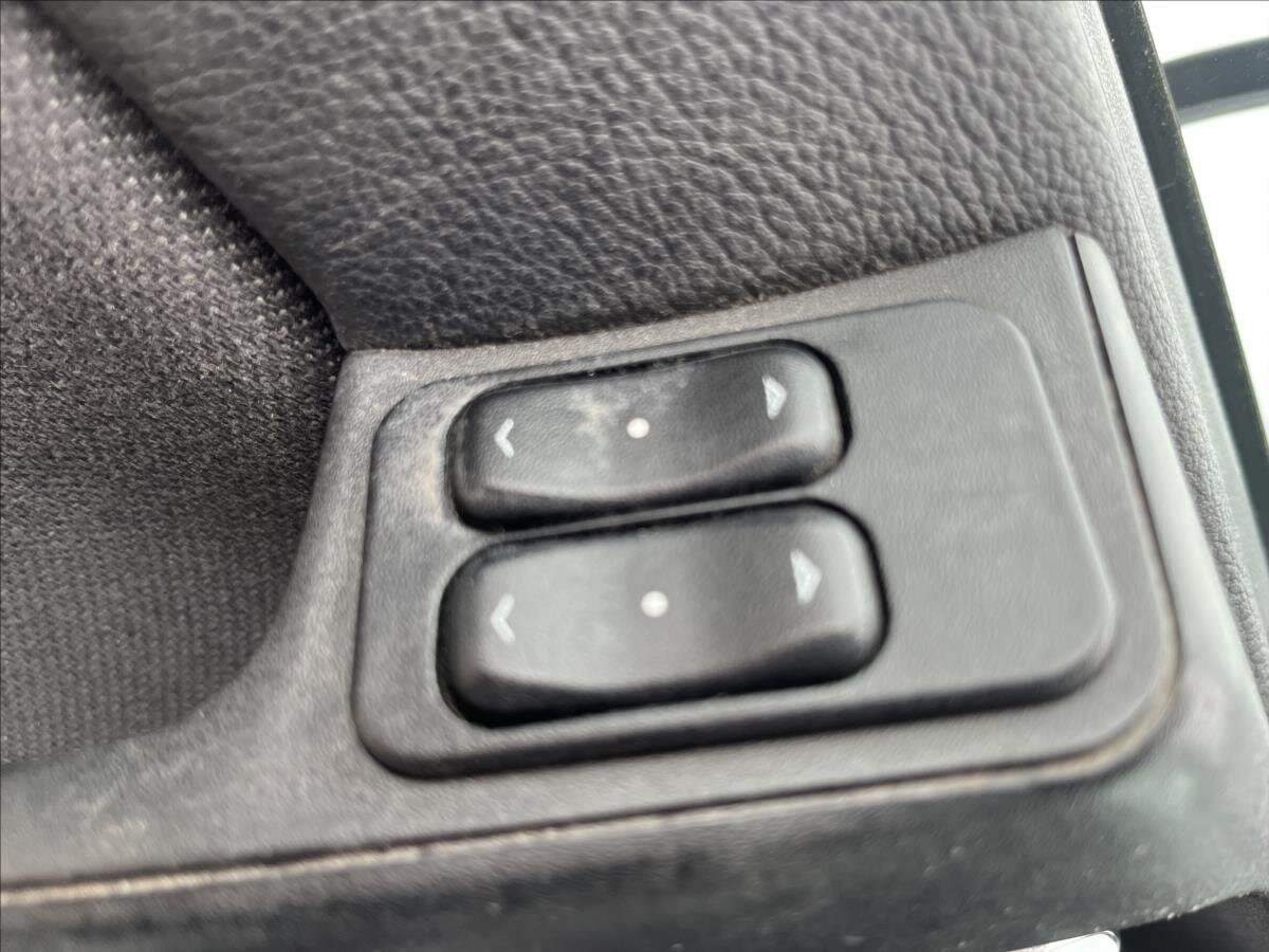 Opel Astra Hatchback 1,7 l 55 kw