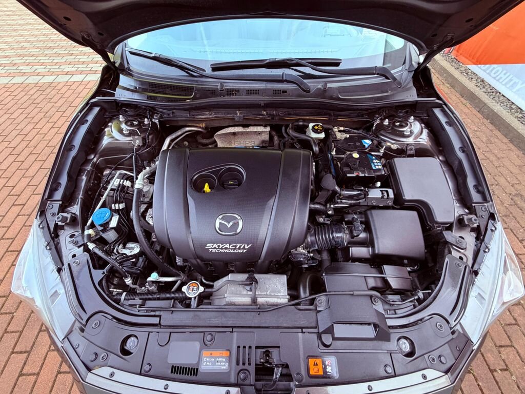 Mazda 3 Sedan / Limuzína 2,0 l 88 kw