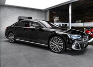 Audi A8 4