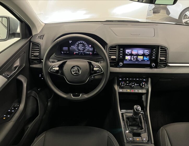 Škoda Karoq SUV 1,5 l 110 kw