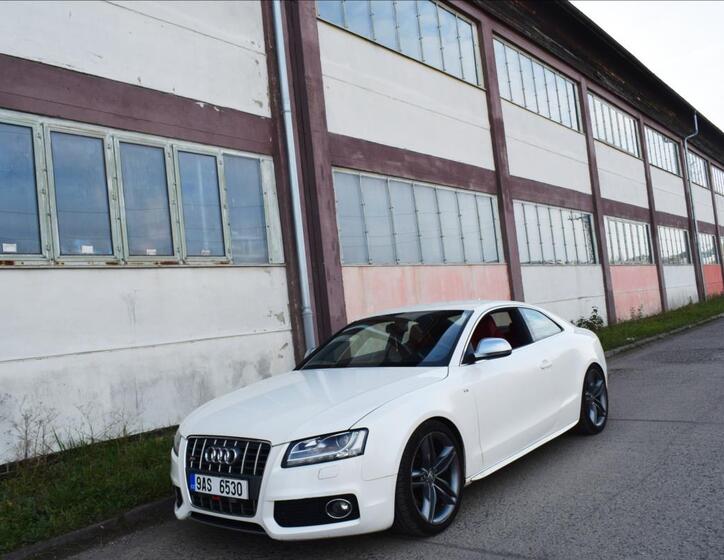 Audi S5 2