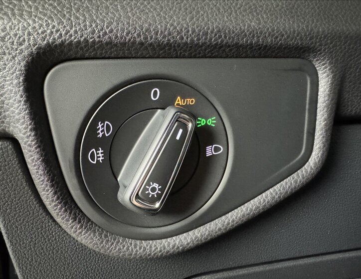 Volkswagen Touran MPV 2,0 l 110 kw