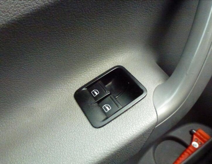 Volkswagen Caddy Skříň 1,9 l 55 kw