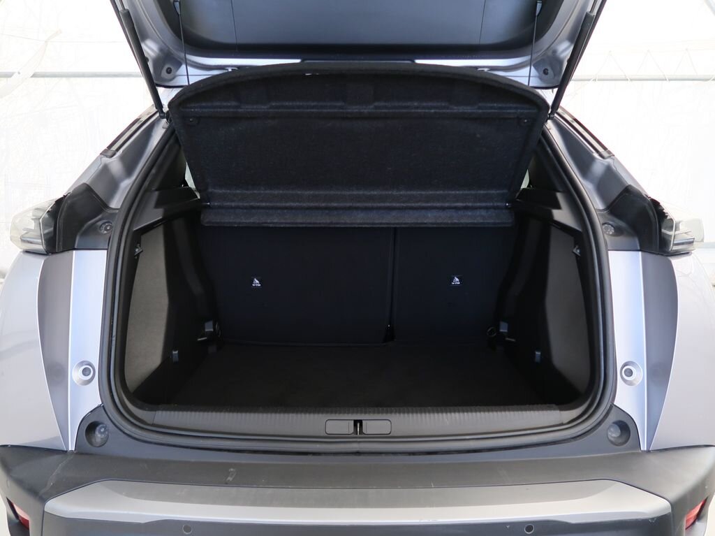 Peugeot 2008 SUV / Terénní 1,2 l 74 kw