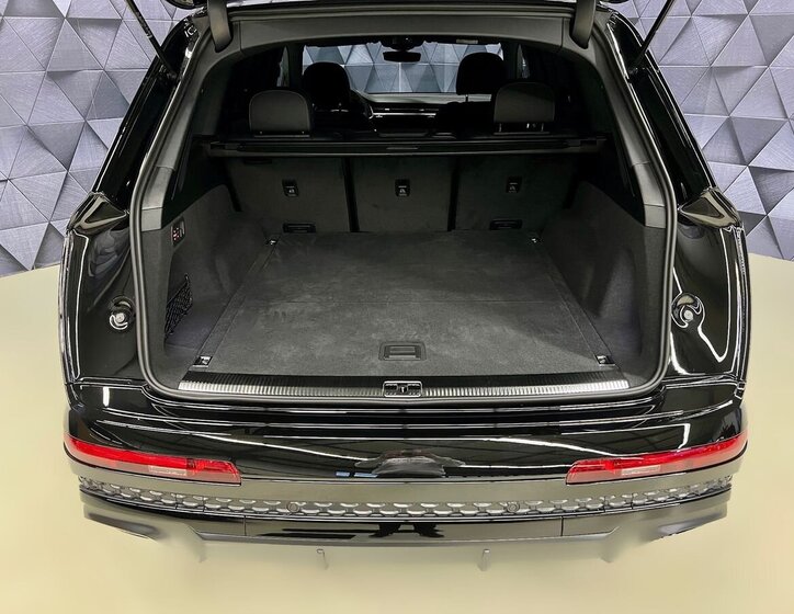 Audi Q7 SUV / Terénní 3,0 l 210 kw