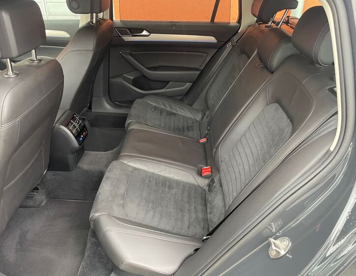 Volkswagen Passat 31