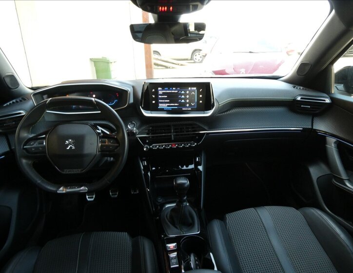 Peugeot 2008 SUV / Terénní 1,2 l 96 kw