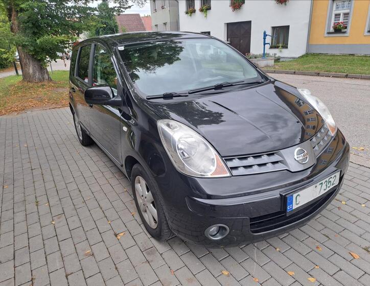 Nissan Note 1