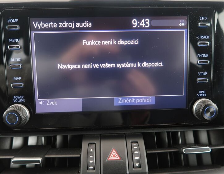 Toyota RAV4 SUV / Terénní 2,5 l 131 kw