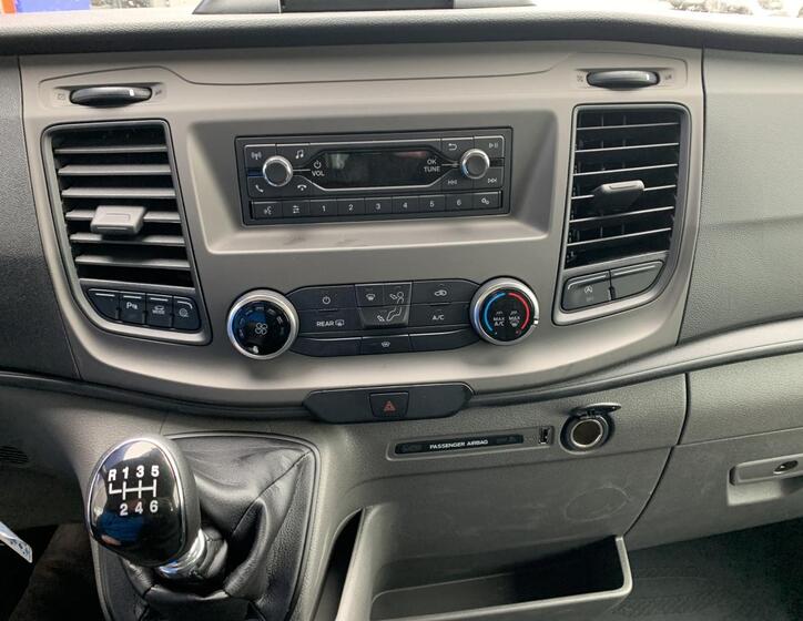 Ford Transit 13