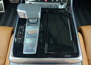 Audi RS Q8 SUV / Terénní 4,0 l 471 kw