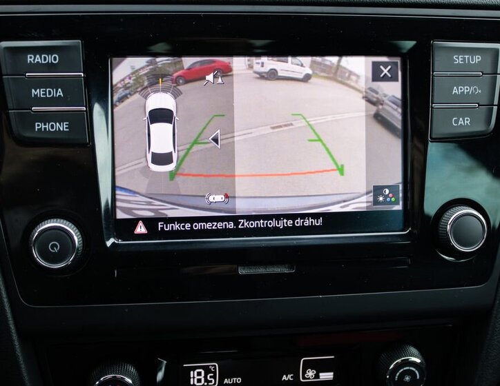 Škoda Rapid Sedan / Limuzína 999,0 81 kw