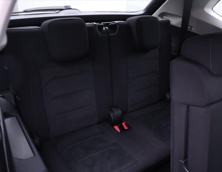 Volkswagen Tiguan Allspace SUV / Terénní 2,0 l 110 kw