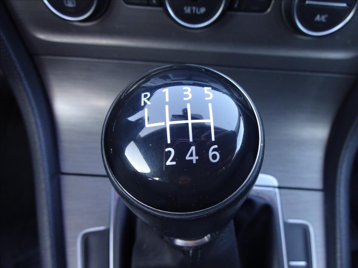 Volkswagen Golf Kombi 1,2 l 77 kw