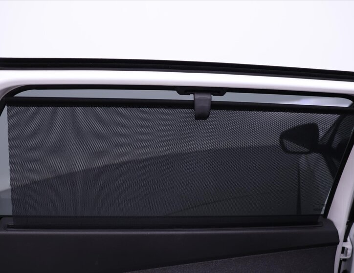 Peugeot 5008 SUV 1,2 l 96 kw