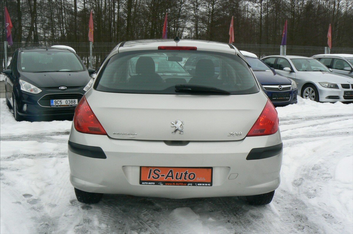 Peugeot 308 Hatchback 1,6 l 66 kw