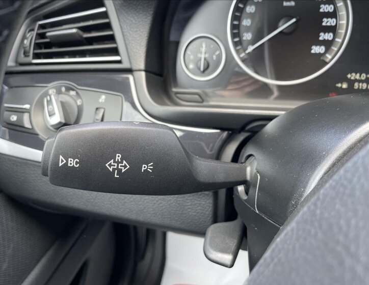 BMW Řada 5 Ostatní 2,0 l 140 kw