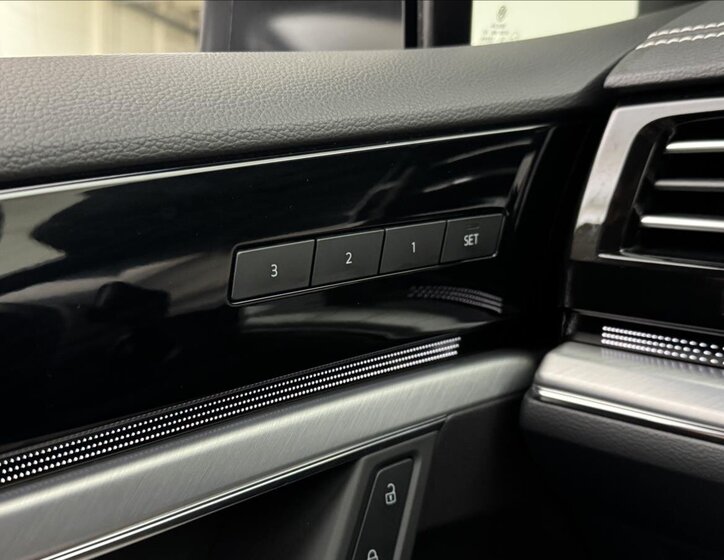 Volkswagen Touareg 36