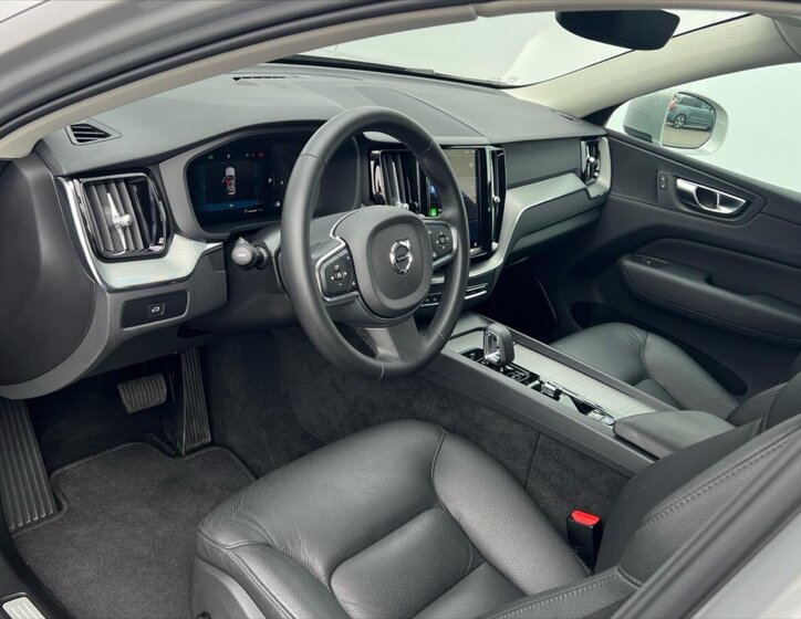 Volvo XC60 SUV 2,0 l 145 kw