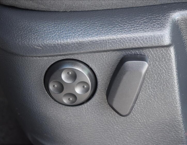 Volkswagen Sharan MPV 2,0 l 103 kw