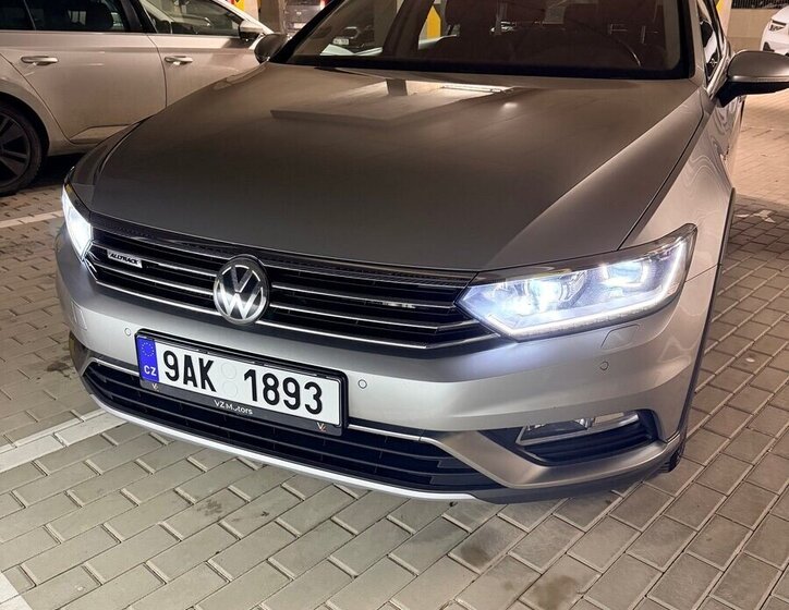 Volkswagen Passat Kombi 0,0 176 kw