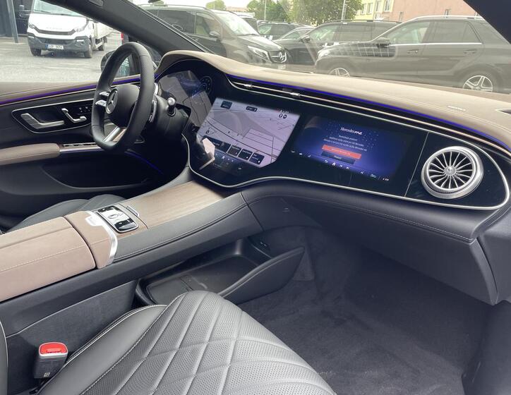 Mercedes-Benz EQS 16