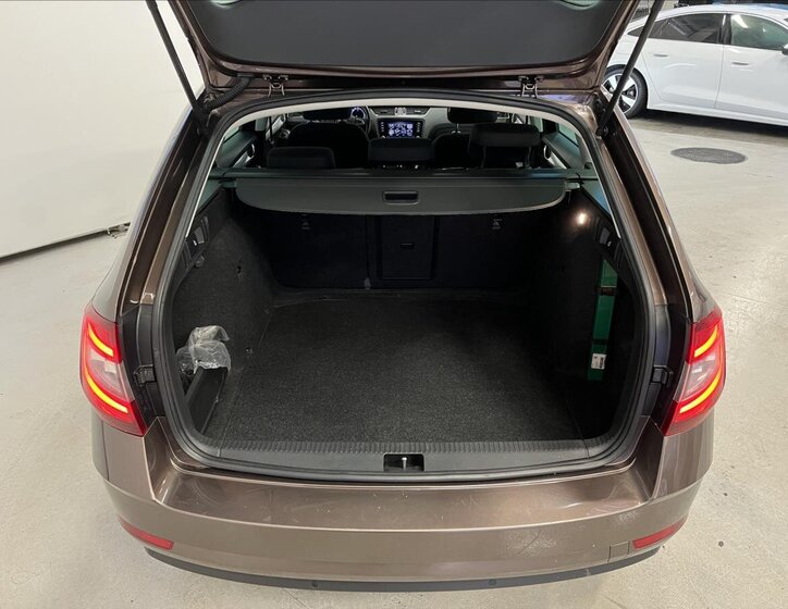 Škoda Octavia Kombi 1,5 l 110 kw