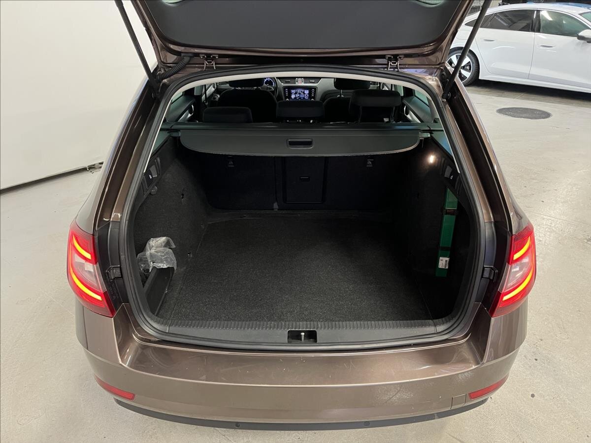 Škoda Octavia Kombi 1,5 l 110 kw