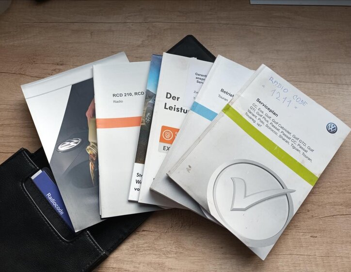 Volkswagen Touran MPV 1,2 l 77 kw