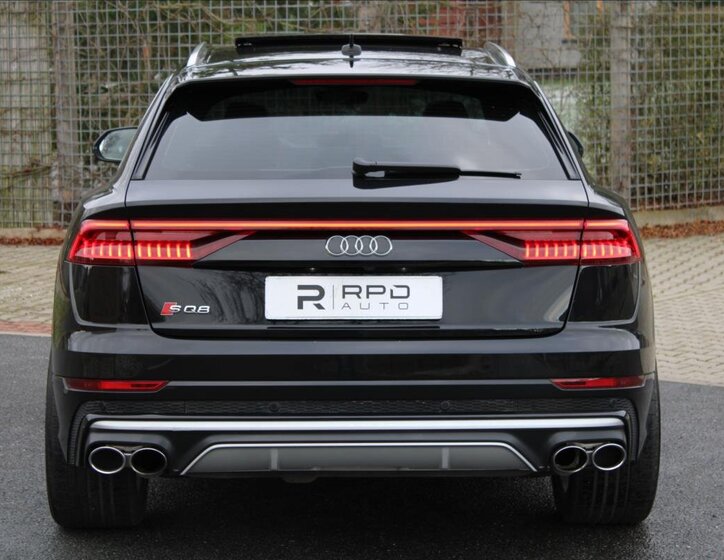 Audi SQ8 5