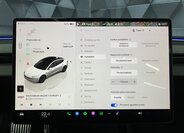 Tesla Model 3 Sedan 0,0 324 kw