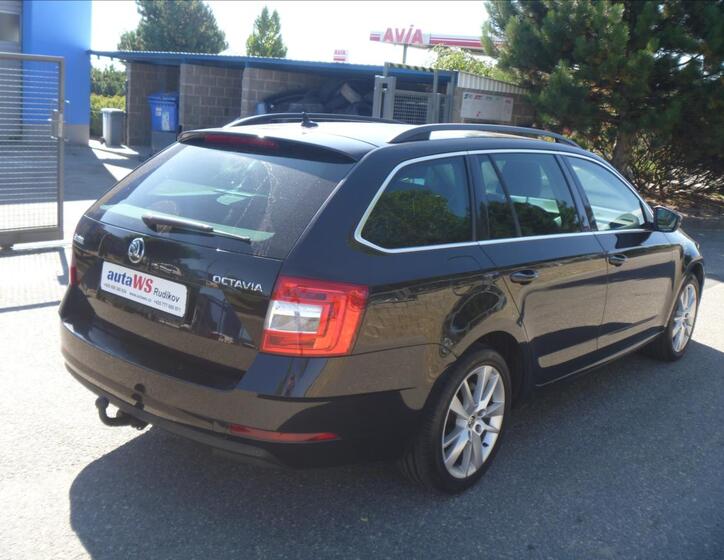 Škoda Octavia 6